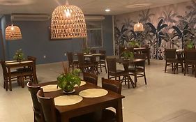 Flat praia dos carneiros - Condomínio na beira-mar -